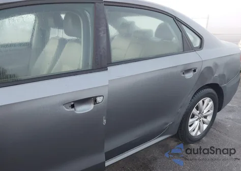 2014 Volkswagen Passat 1.8T Wolfsburg Edition from USA, damaged, VIN 1VWAT7A32EC117112